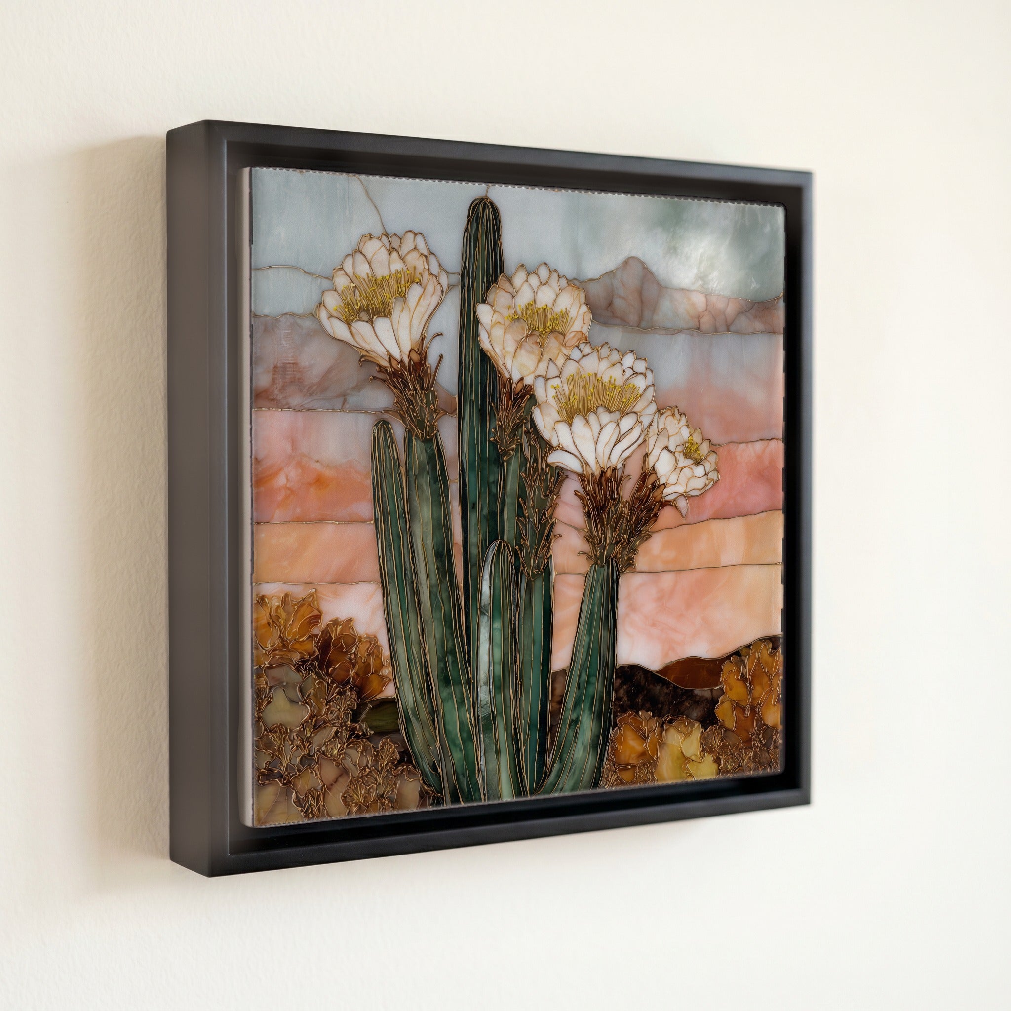 Saguaro — front