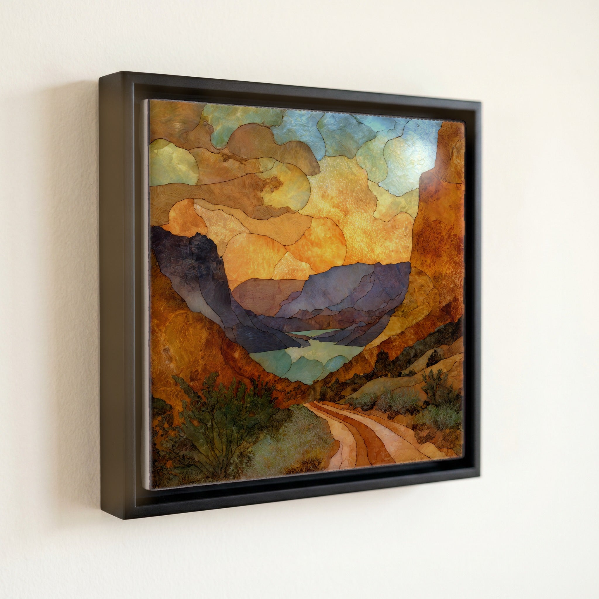 Apache Trail — front