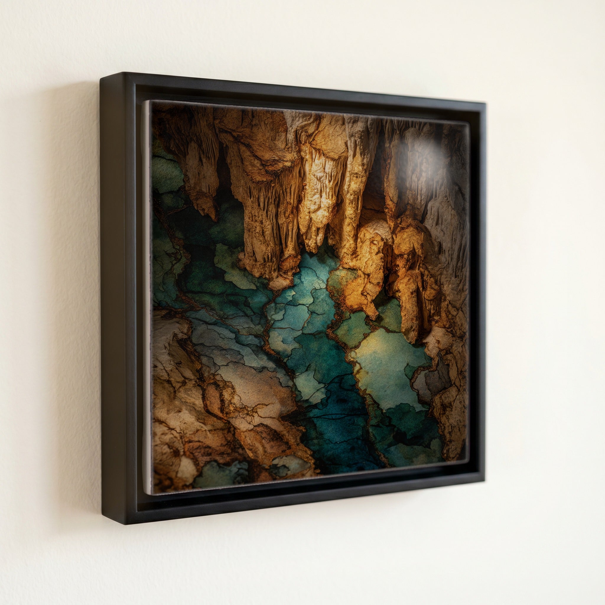 Endless Caverns formations in — front