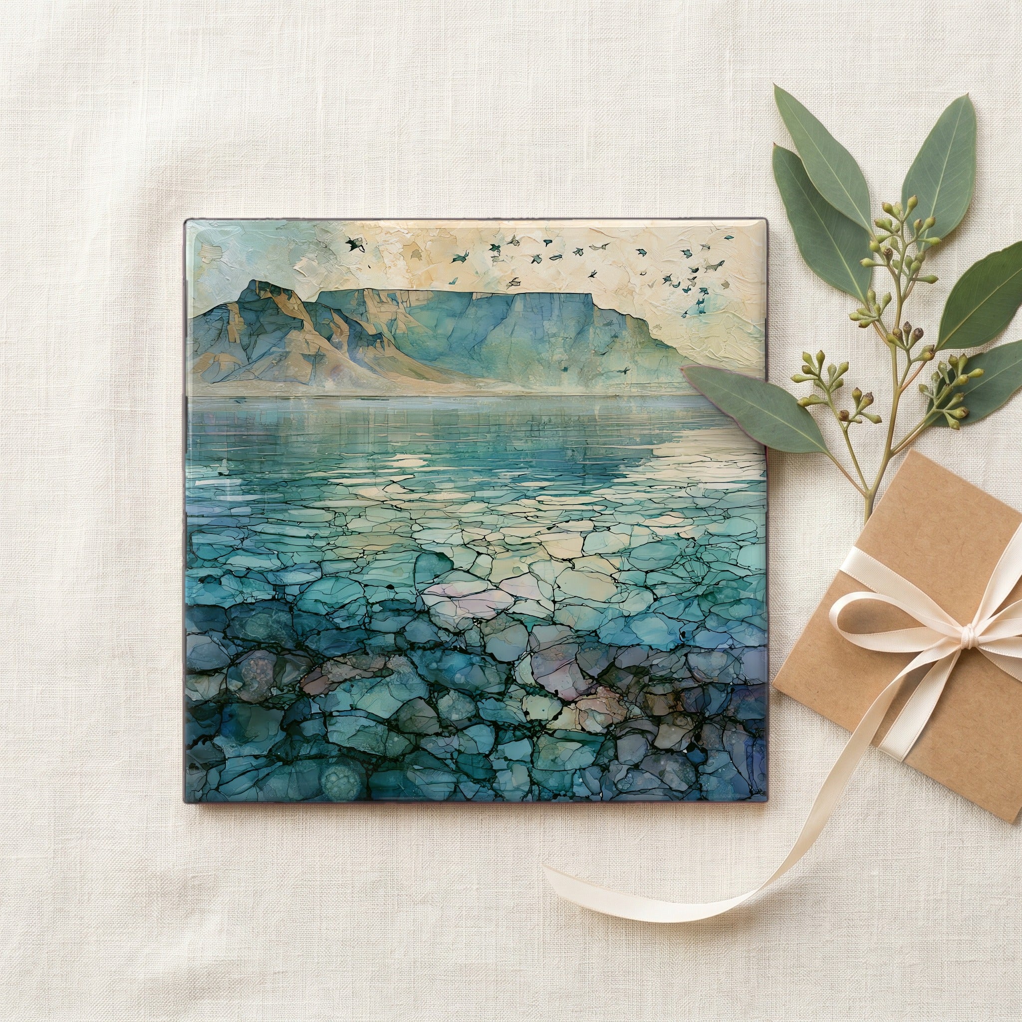 Table Mountain seen far — gifting