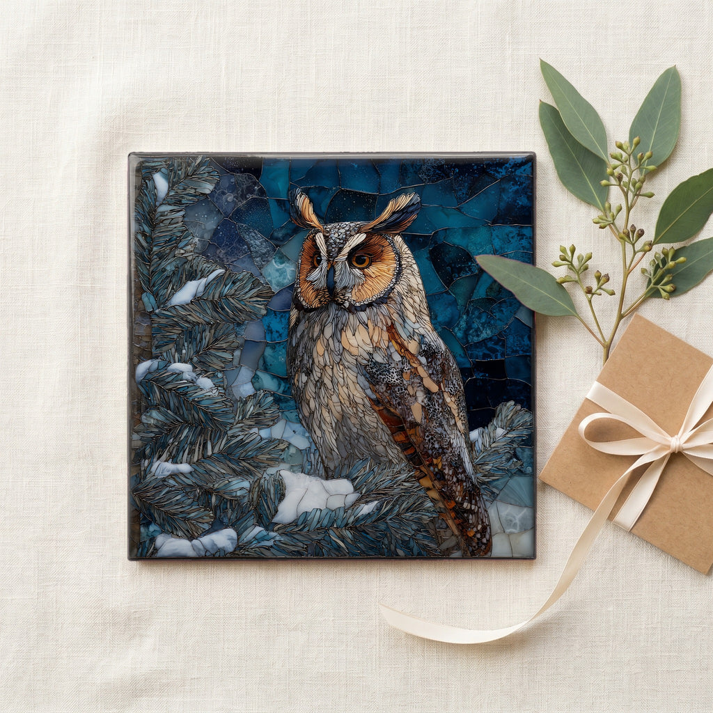 Sax-Zim Bog great gray owl perched — gifting